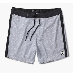 VUORI Men’s Peak Boardshort Color: Platinum Slub
